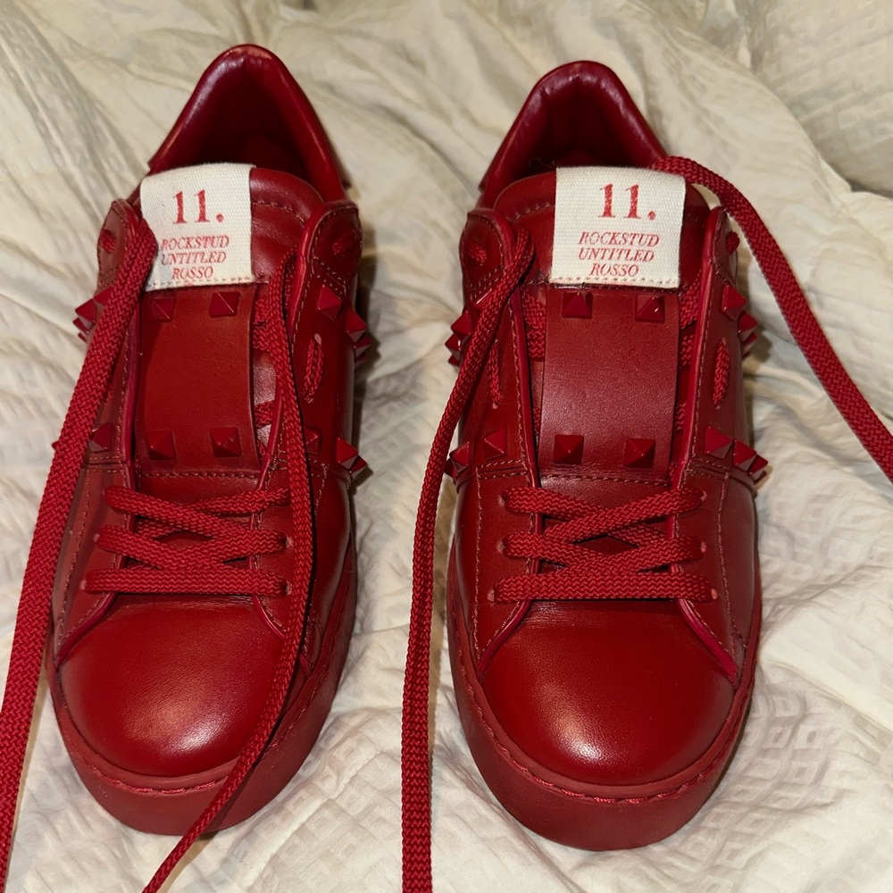 Valentino Garavani
Rockstud leather